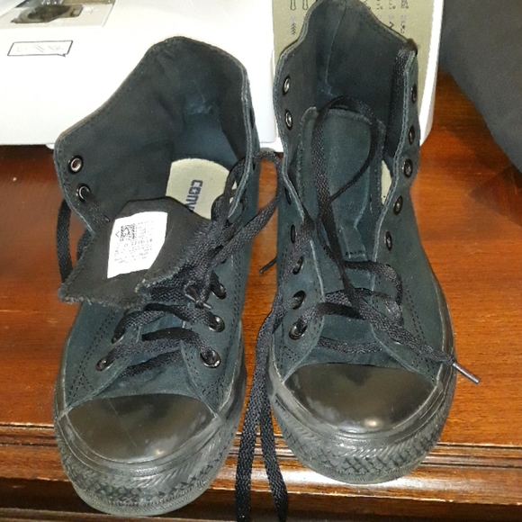 SALE😎Converse all star gymshoes unisex